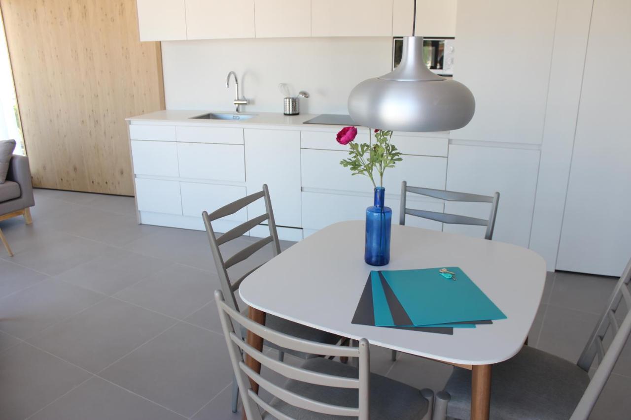 Beautiful Loft, Huge Sunny Terrace, View Over The Beach And Sea Росес Екстериор снимка